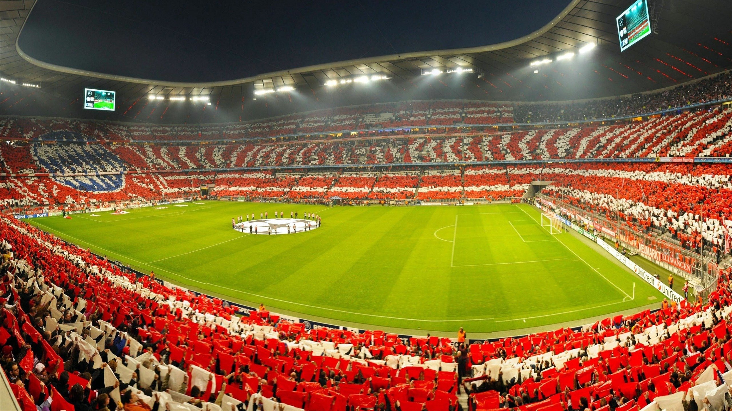 _城市广场：开放式网球街头比赛_，开放式网球击球